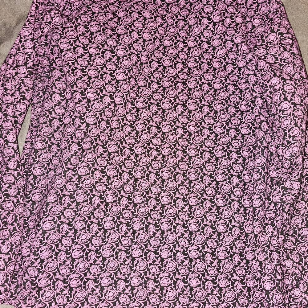 Button down - Picture 2 of 2